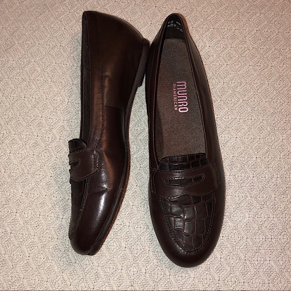 🆕 Munro American ‘Carrie’ Loafers